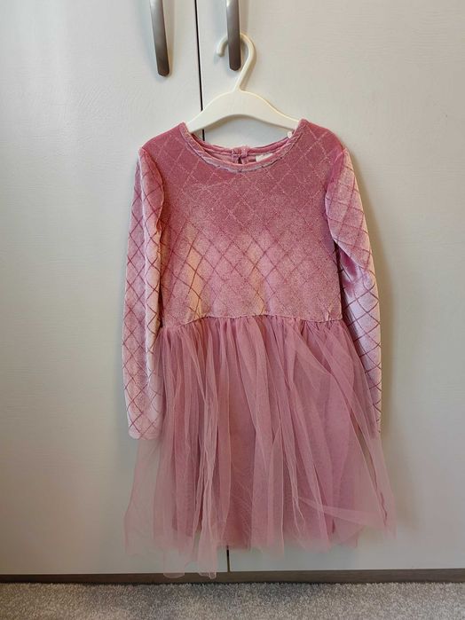 Дрехи за момиче 122 128 дънки блузи рокли комплекти Waikiki Zara H&M