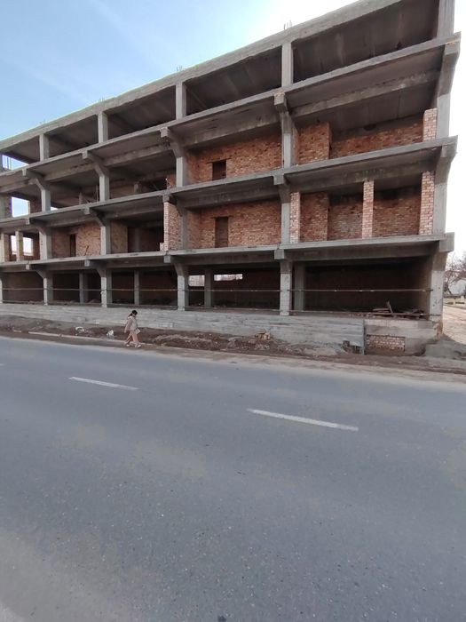 Подвал билан 5-каватлик нотурар бино