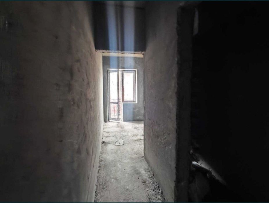 Продаётся Квартира  BEK BARAKA SITY 3/8/8 Mo'ljal Bek Baraka Bozor