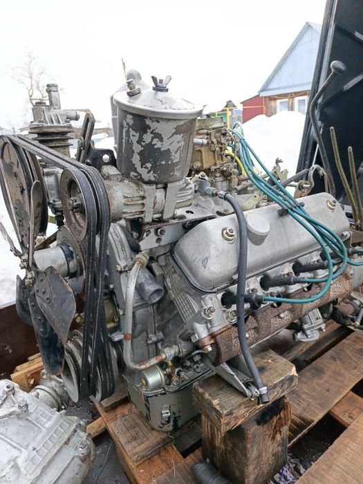 Двигатель с КПП с хранения.
