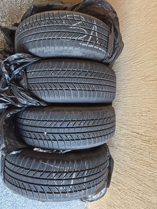 215/55 R17 Continental зимни