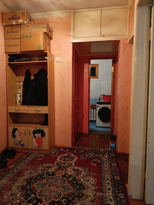 Алайский Ц6 .квартира 2/4/4все раздельно. 72000