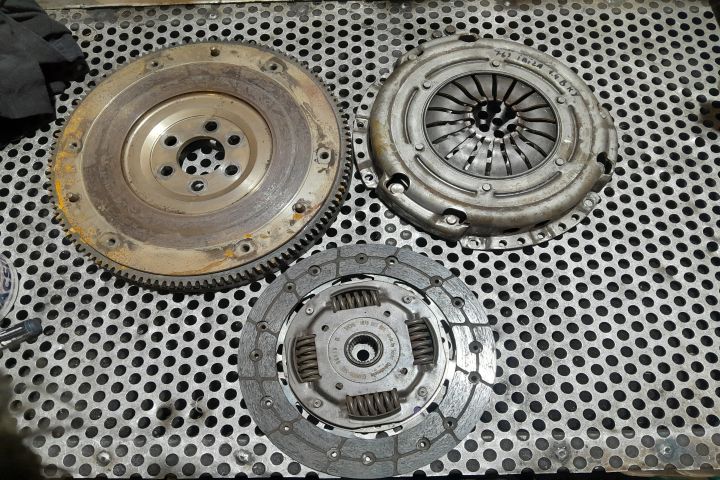 Kit ambreiaj 1878003966 1878003966 Seat Ibiza a 3-a generatie 6L