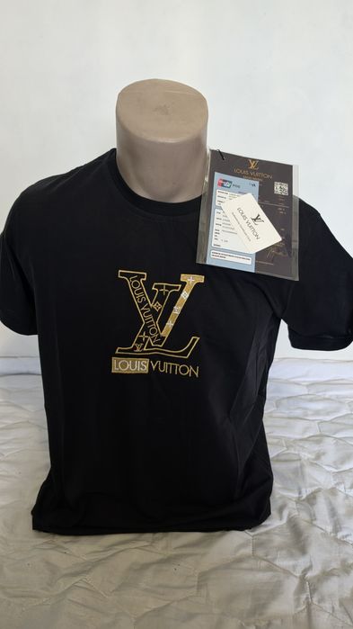 Tricou Louis Vuitton, nou, negru, S-XXL, imprimeu cusut, unisex, eticheta Farfetch