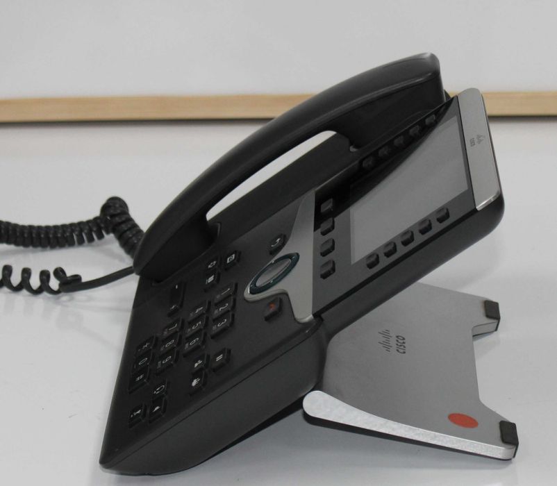 IP телефон Cisco CP-8841