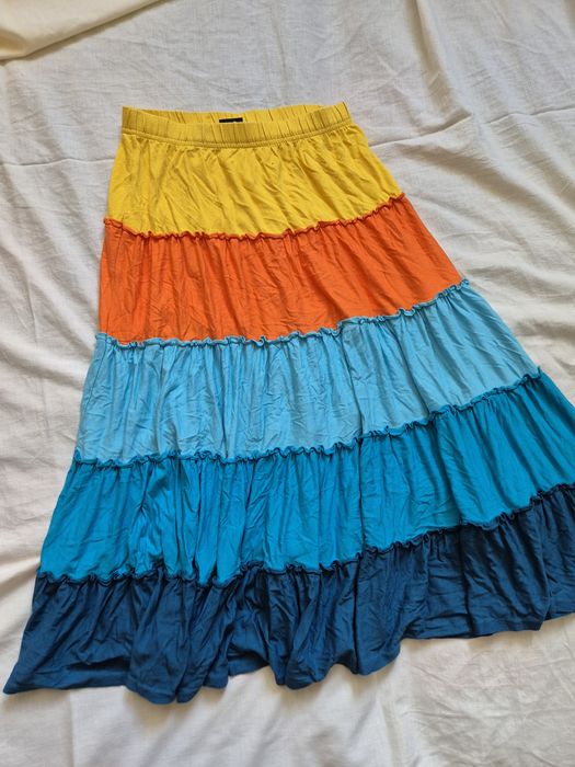 Fusta colorata superba