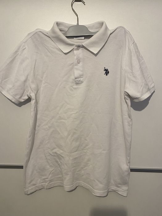 Lot de 4 tricouri polo in stare foarte buna