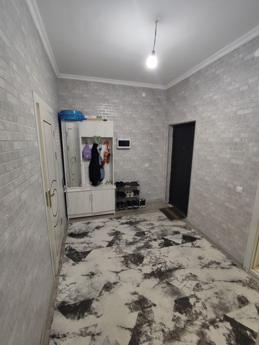 Квартира сотилади 3хонали тайер ипотекалик Аэропортдан