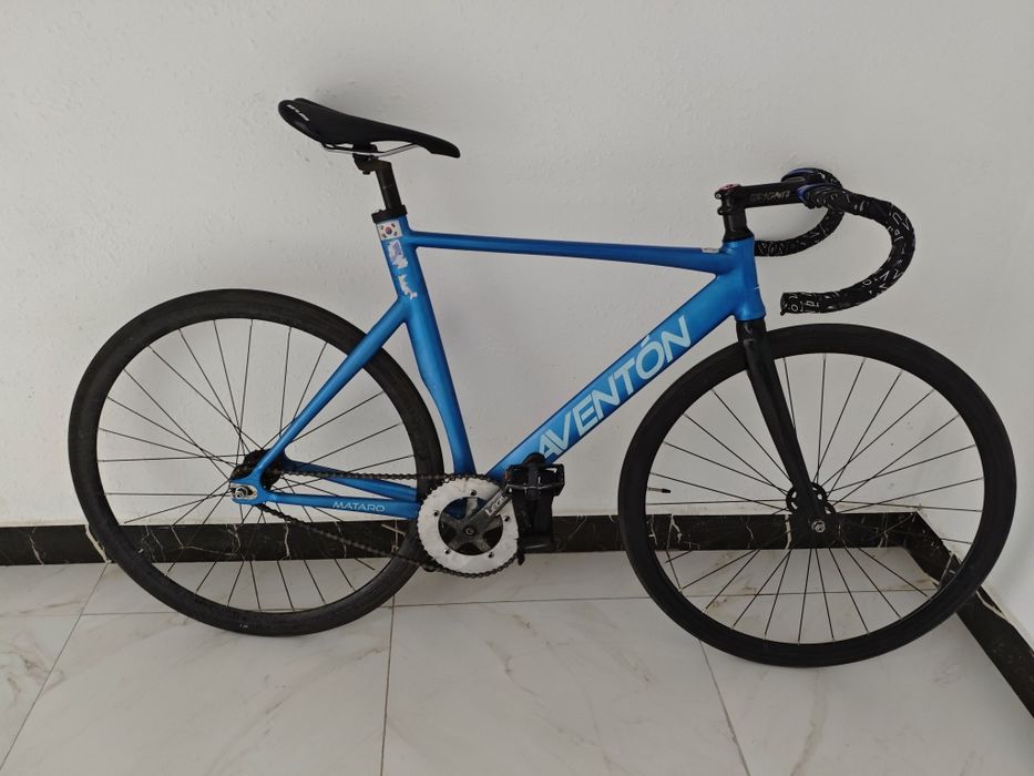 Aventon mataro 2016