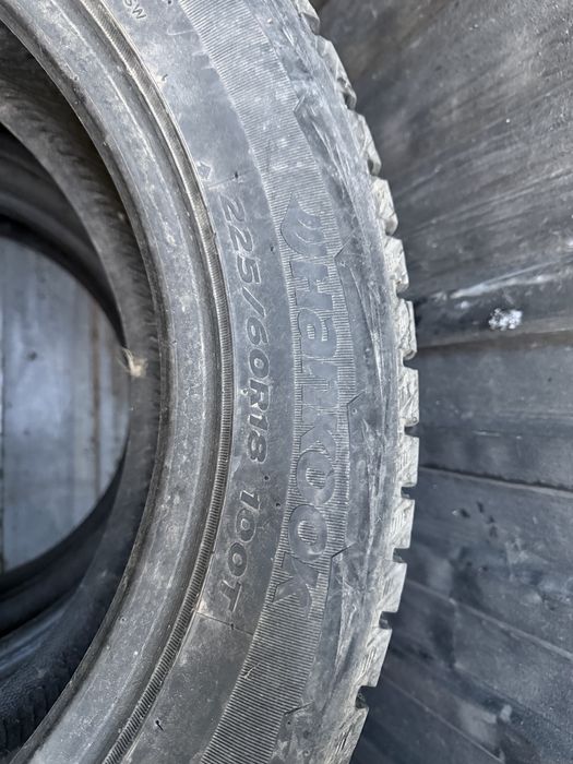 225/60/18 комплект резин