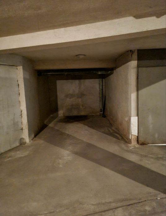 Дава под наем ГАРАЖ, ПАРКОМЯСТО, гр. София, Лозенец