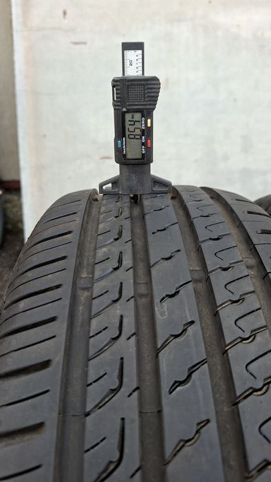 Летни гуми 205 55 16 Barum Bravuris