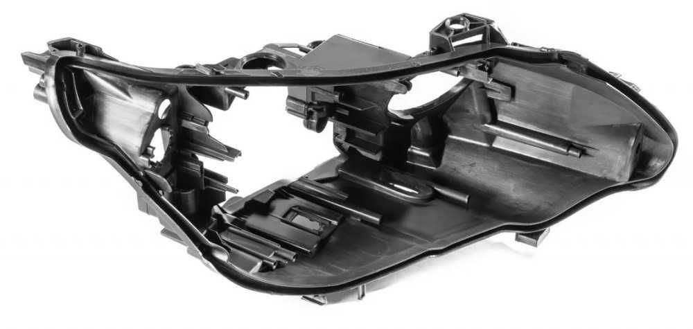 Reparatii faruri-inlocuire sticle,carcase,urechi prindere BMW,Audi,VW