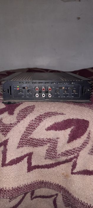 Авто уселитель KENWOOD