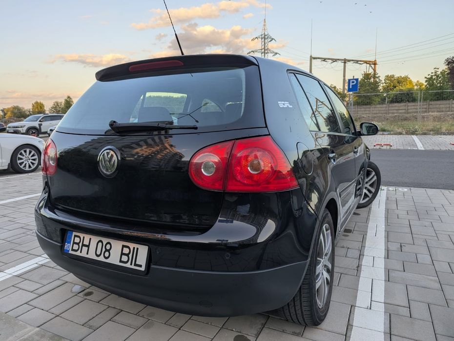 Vand Volkswagen Golf 5 1.6 MPI Goal