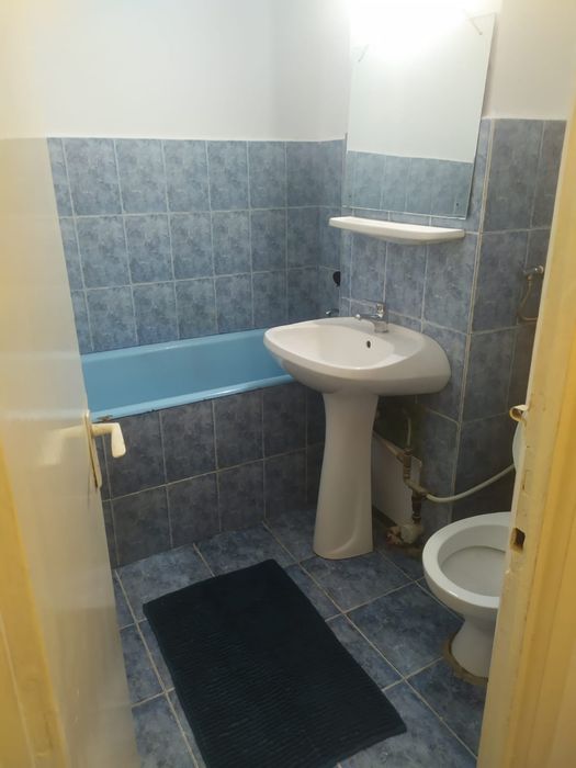 Închiriez apartament 2 camere decomandat, Nufărul — fotografia 3