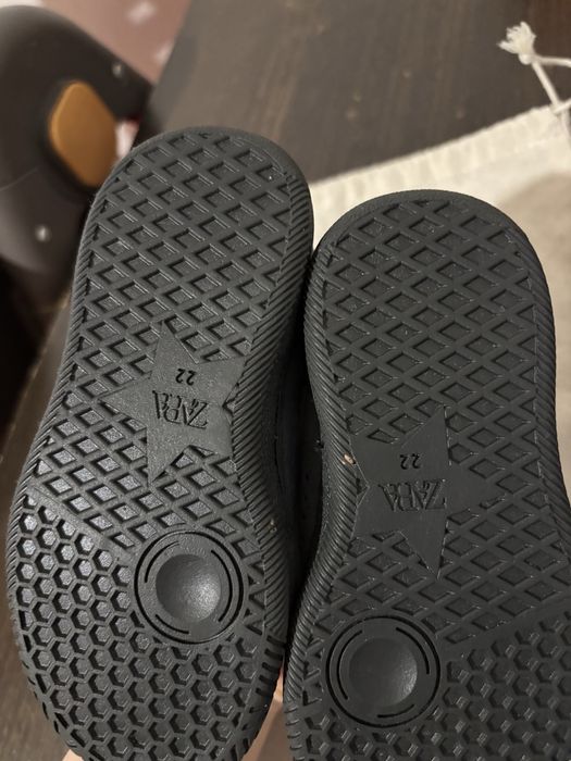 Новый зара крассовки