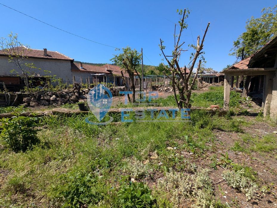 Продава се Къща в с. Джулюница, Област Велико Търново - 80 кв.м за 275 €/кв.м - Снимка #3