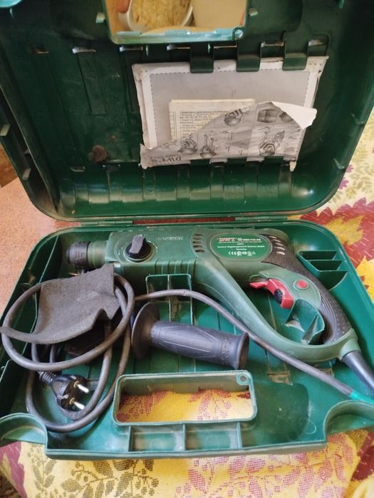 Продам перфоратор Д WT