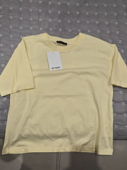 Лот тениски с къс ръкав S-M, отлично състояние