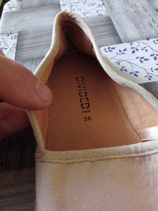 Гуменки за момиче номер 35