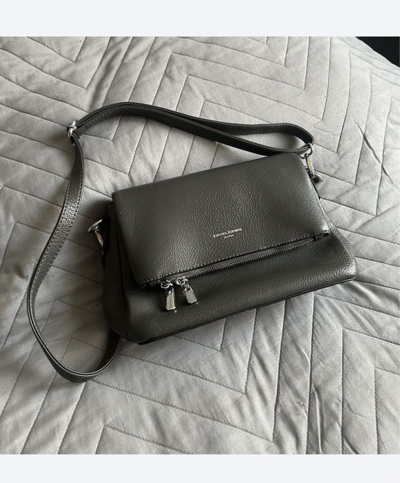 Кожаная сумка серого цвета