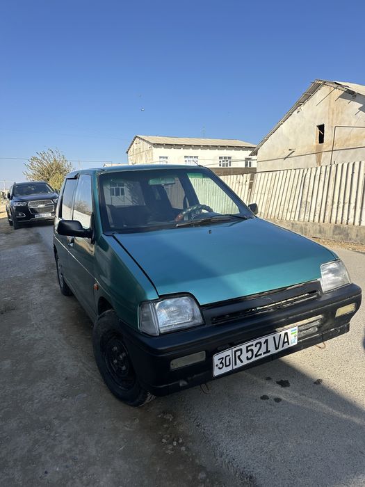 Tico srochno sotiladi