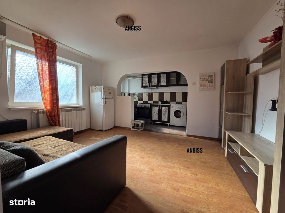 Apartament 3 camere STRADA SPITALULUI