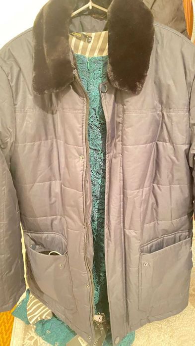 продам мужскую куртку