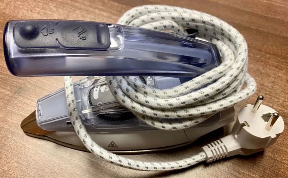 Fier de calcat ROWENTA pentru calatorii (nou)