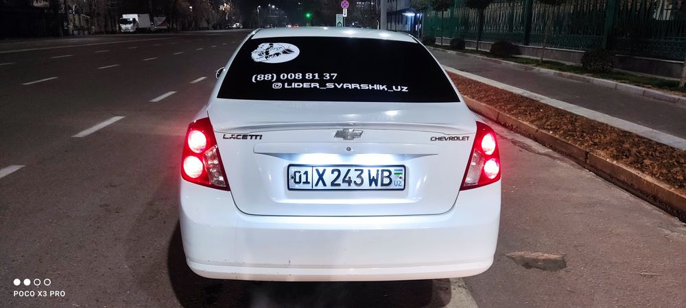 LACETTI 2010 1.8 Белый