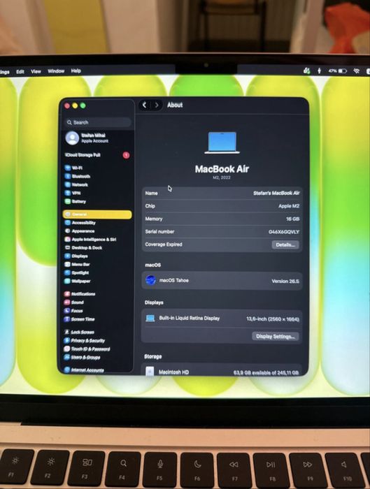 MacBook Air M2(2022) 16GB RAM 256GB Stocare