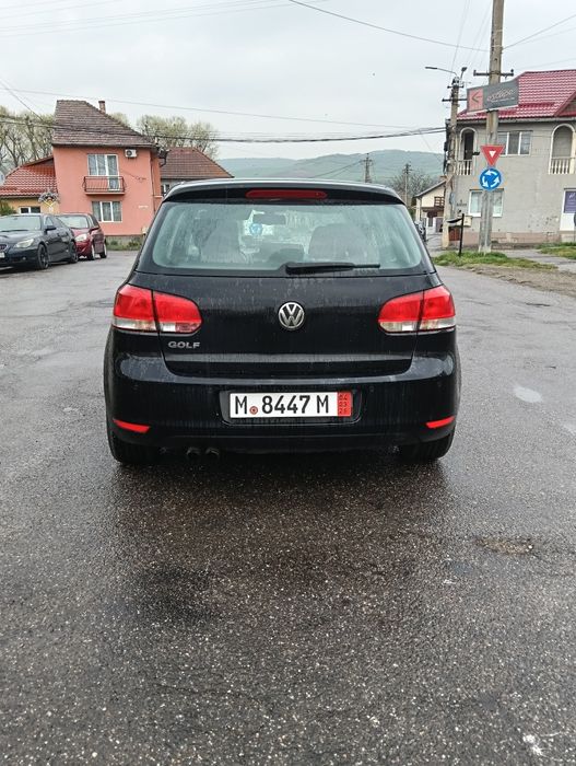 Vând Golf 6 . 2.0 tdi.