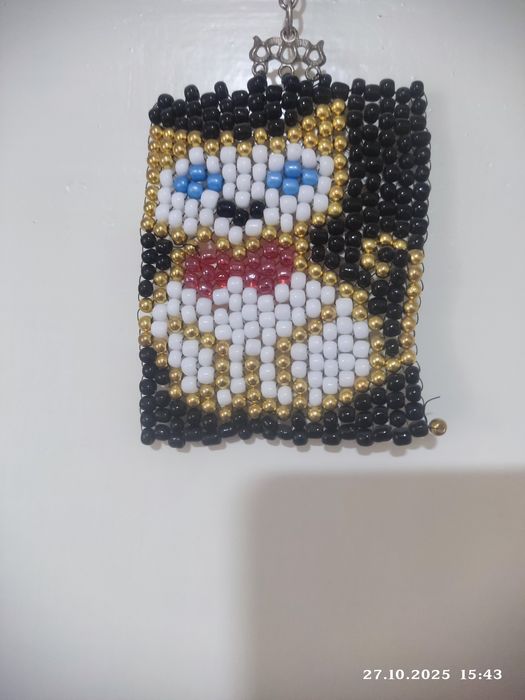 Подвески из бисера.