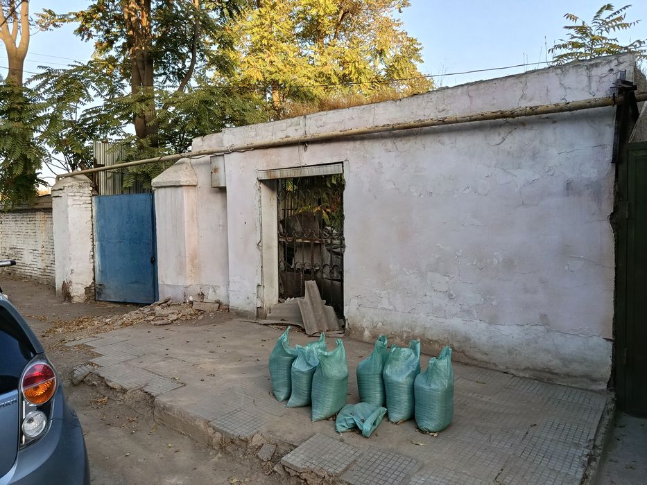 Продается земельный участок на Рисовом , на Бакалее 5 соток нежилой