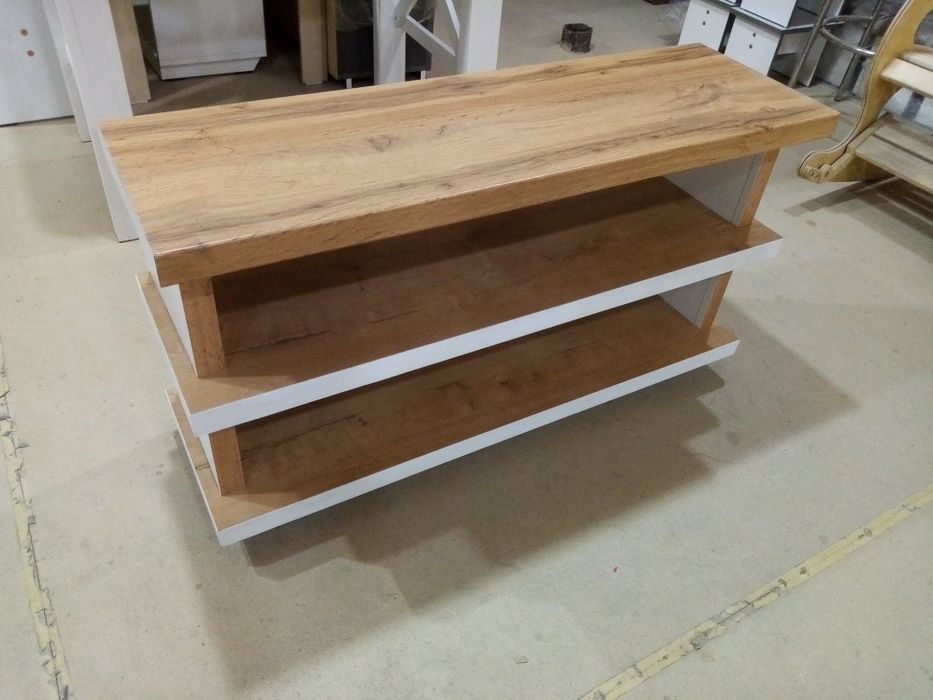 Продам новые полочки под обувь!