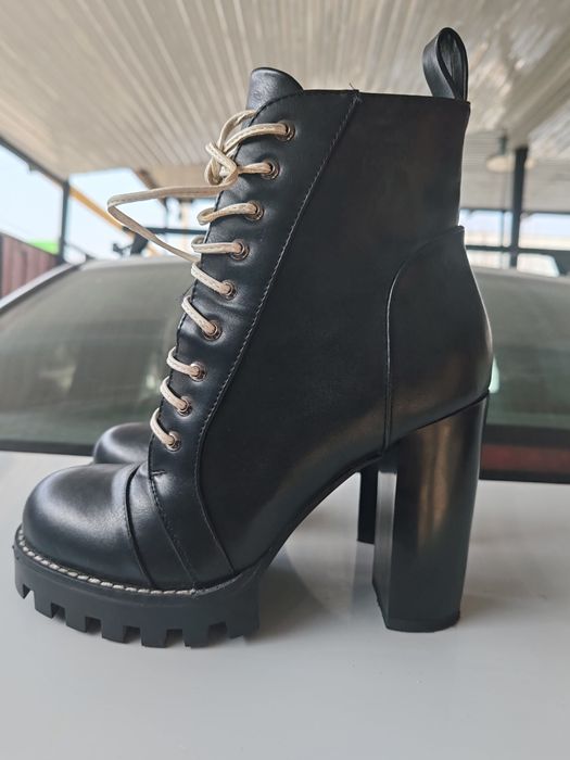 Ботильоны чёрные