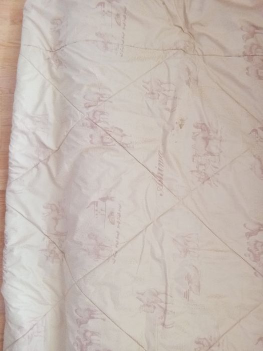 Одеяло из Верблюжьей шерсти