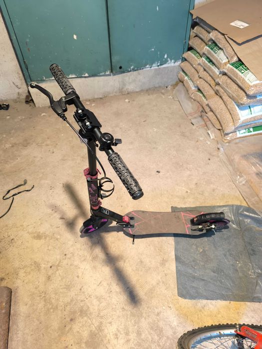 Детска тротинетка за момиче