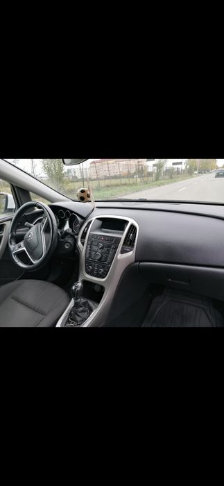 Opel astra j sports tourer