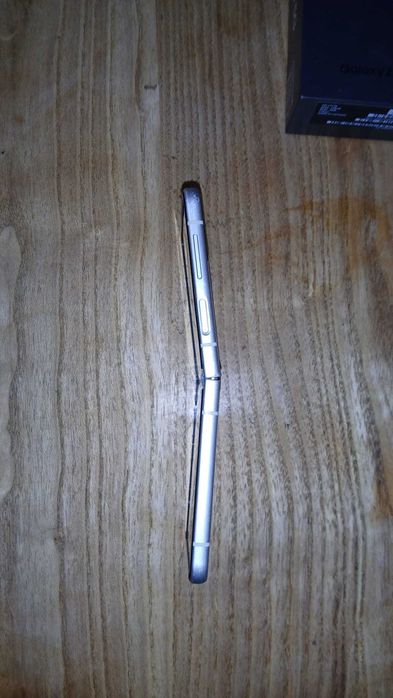 Samsung Galaxy Z Flip 3 5G