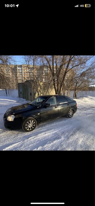Приора хэтчбек 12год