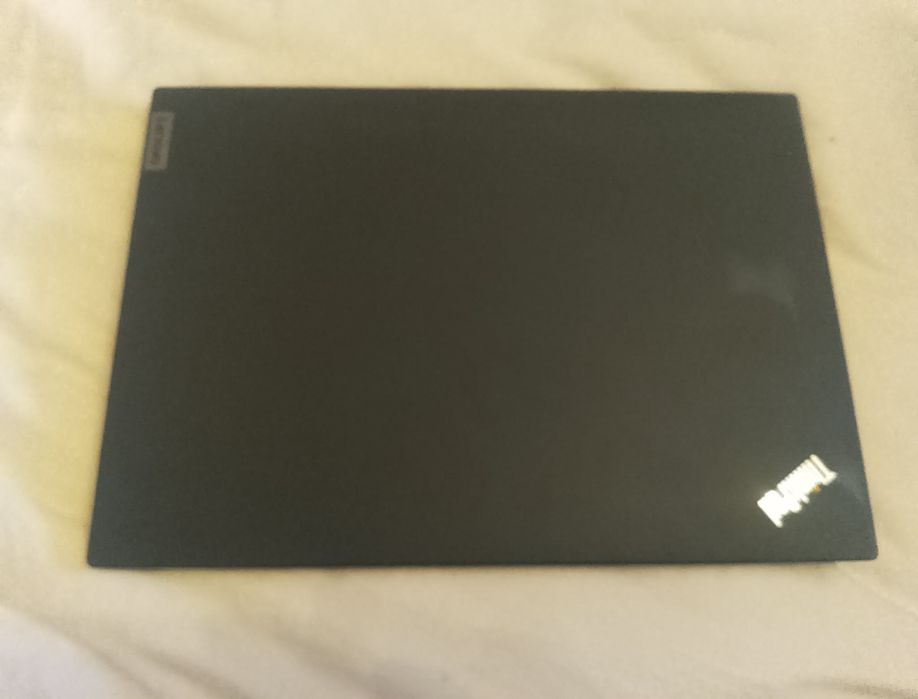 Lenovo ThinkPad P16s Gen 1