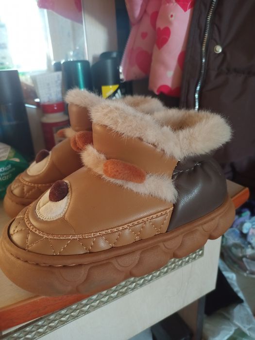 Продам обувь по 1000тг