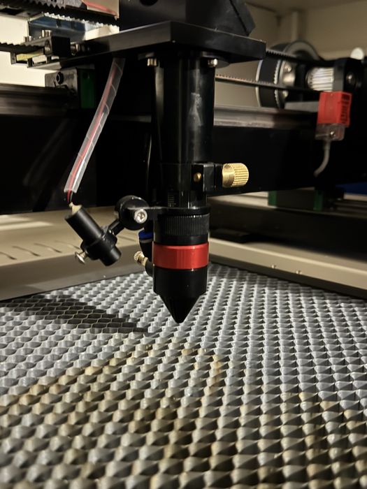 Лазерный станок VOIERN 6040 RD 80W!