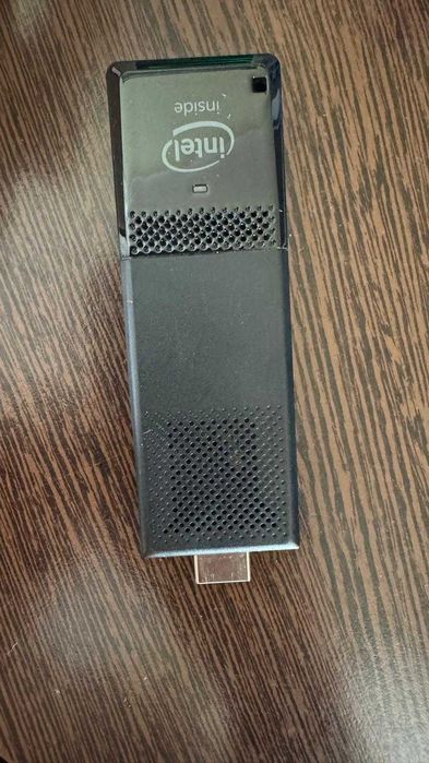Calculator Intel Compute stick si windows 10, 500 lei