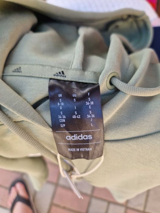 adidas Hanorac Future Icons
PR Mărimea S