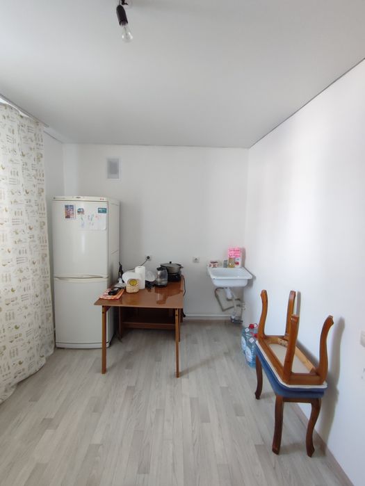 Продам 1.5 комнатную квартиру