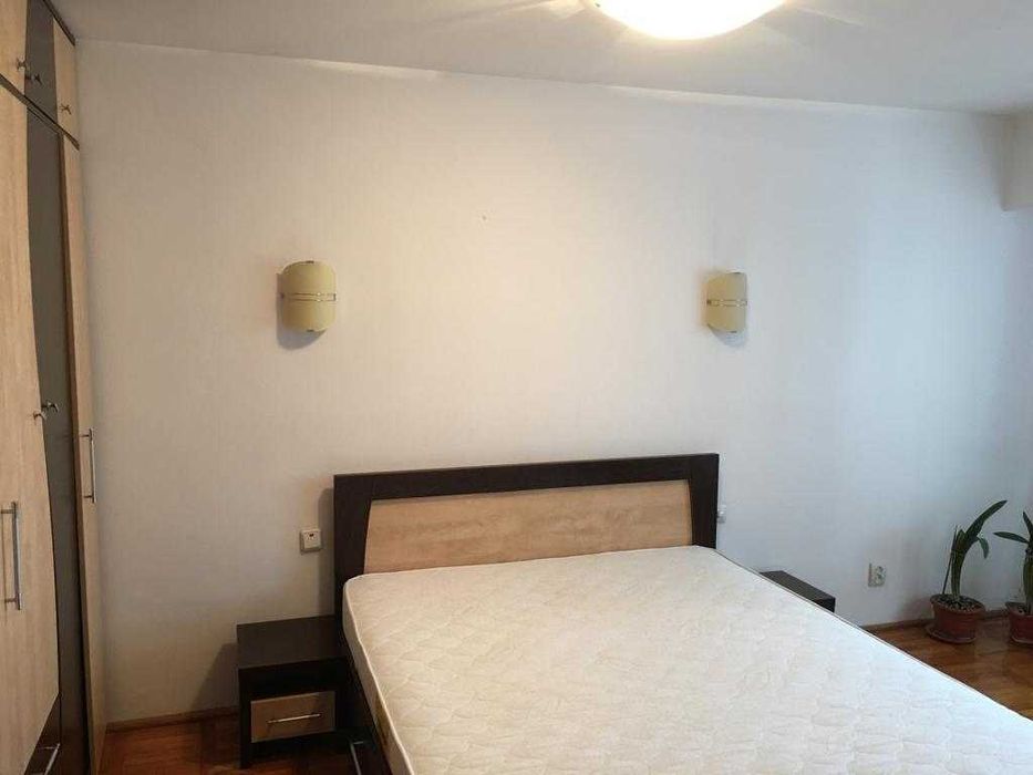 Vând apartament 2 camere Buzau