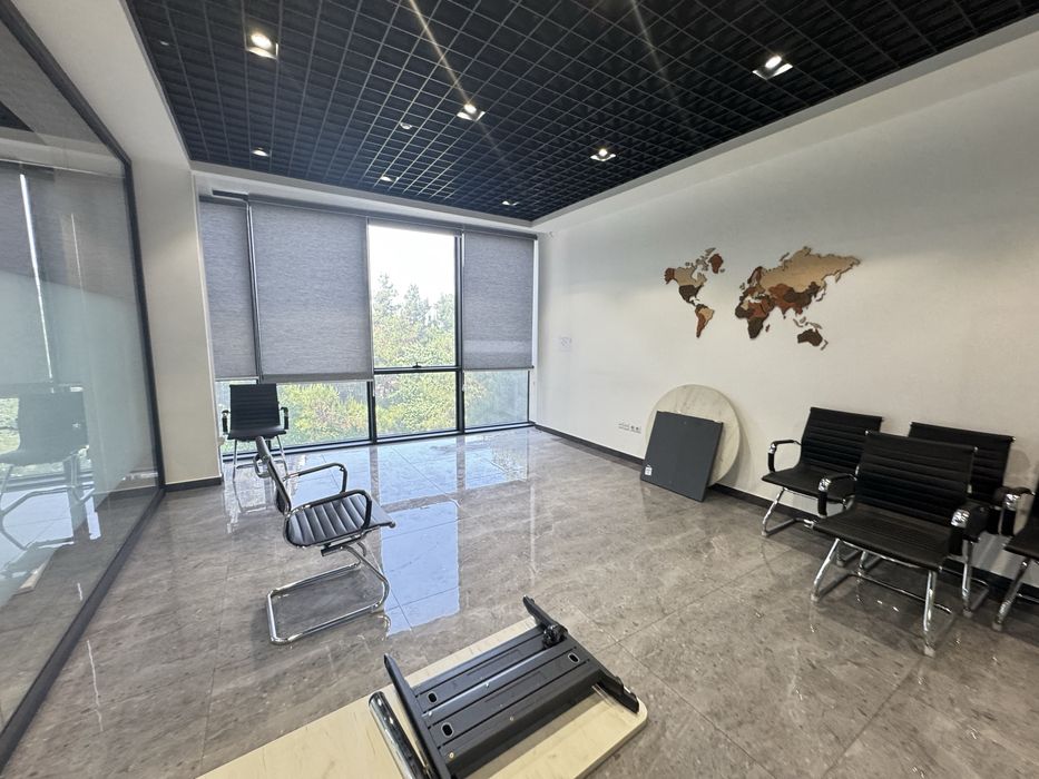 Аренда под офис в Бизнес Центре, Минор